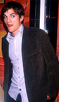ashtonkutcher3.jpg