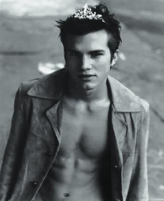 ashtonkutcher5.jpg